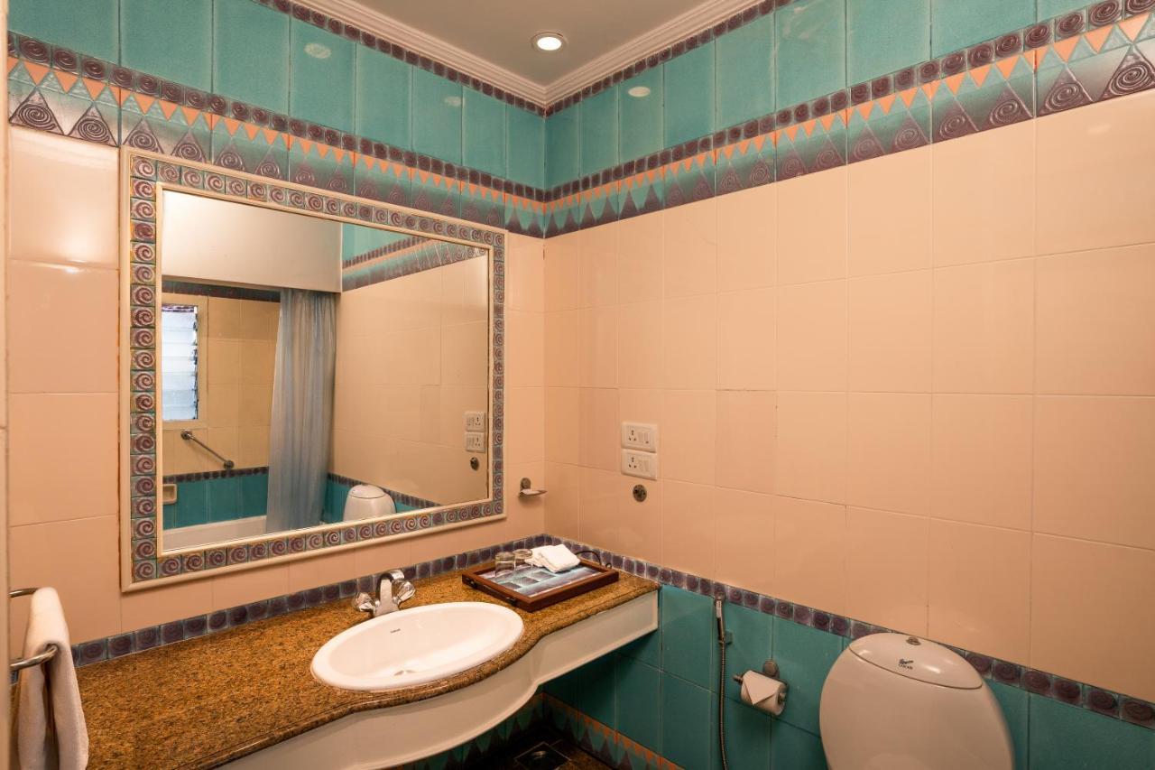 โคโคนัท โกรฟ แอน อินดี้ บีช รีสอร์ต Hotel โคลวา ภายนอก รูปภาพ